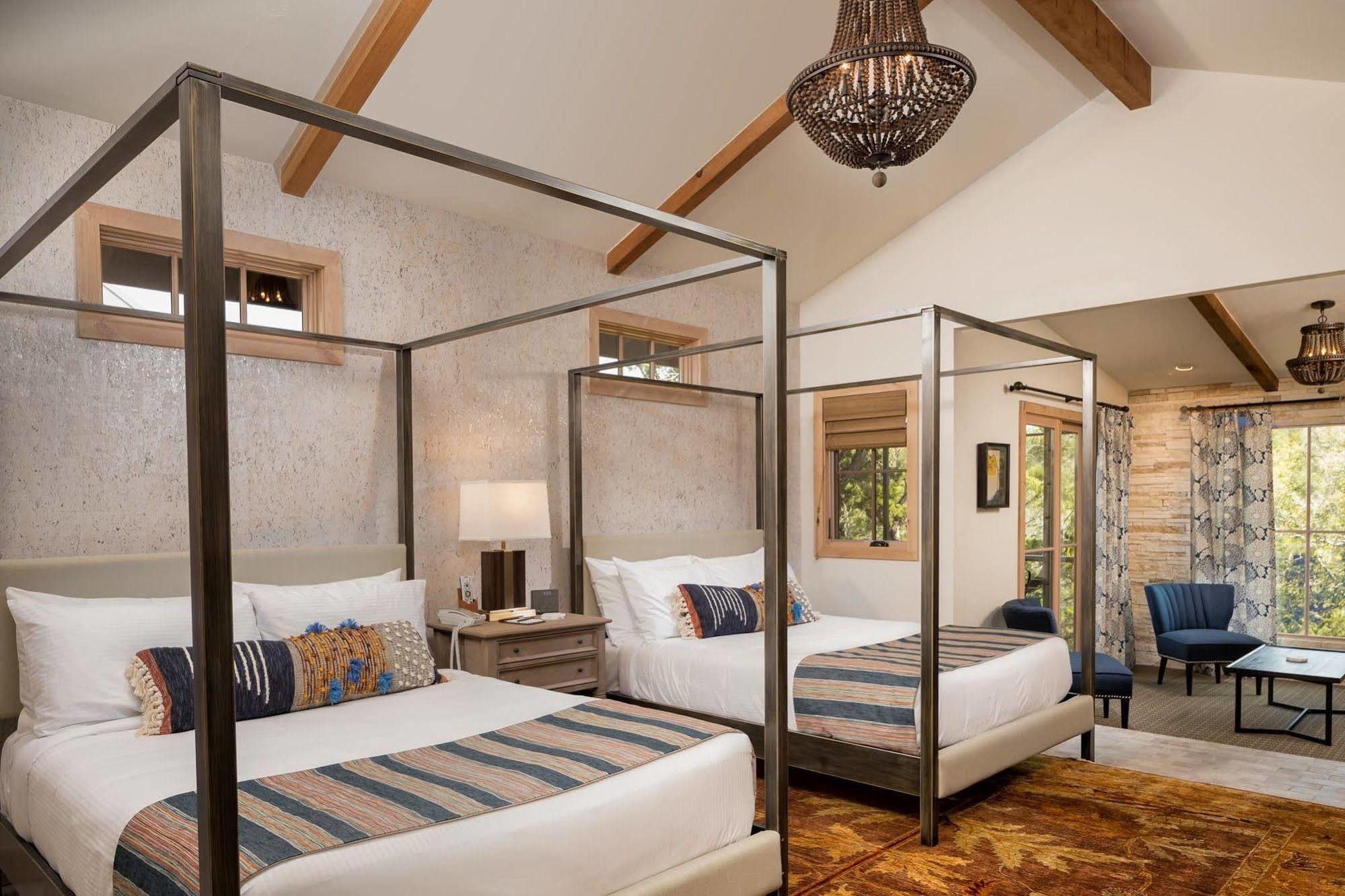 Camp Lucy Hotel ดริปปิง สปริงส์ ภายนอก รูปภาพ